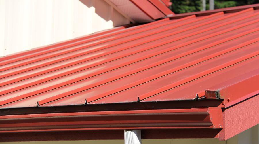 Roof Gutter Cleaning in Carpio, ND